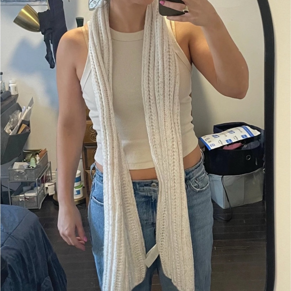 Cream Rib Knit Scarf - Picture 3 of 5
